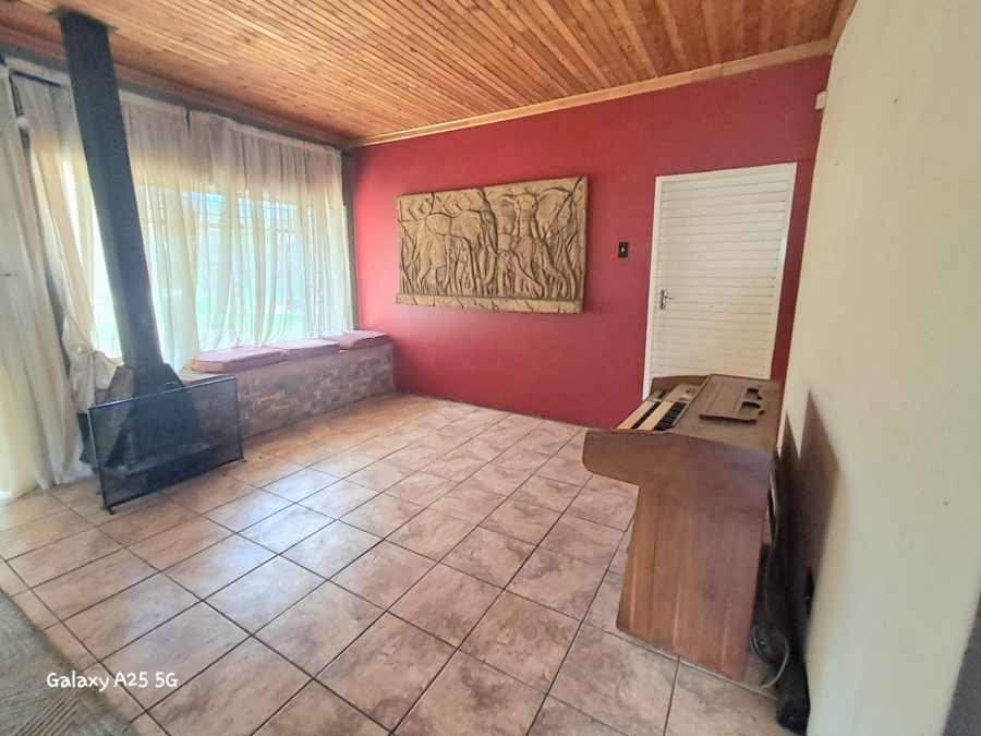 5 Bedroom Property for Sale in Sasolburg Ext 4 Free State